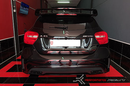 Mercedes A45 AMG