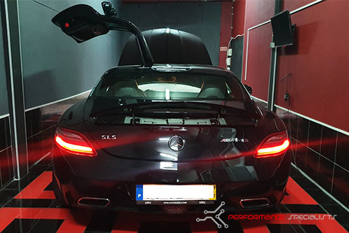 Mercedes SLS 6.2 V8 571cv